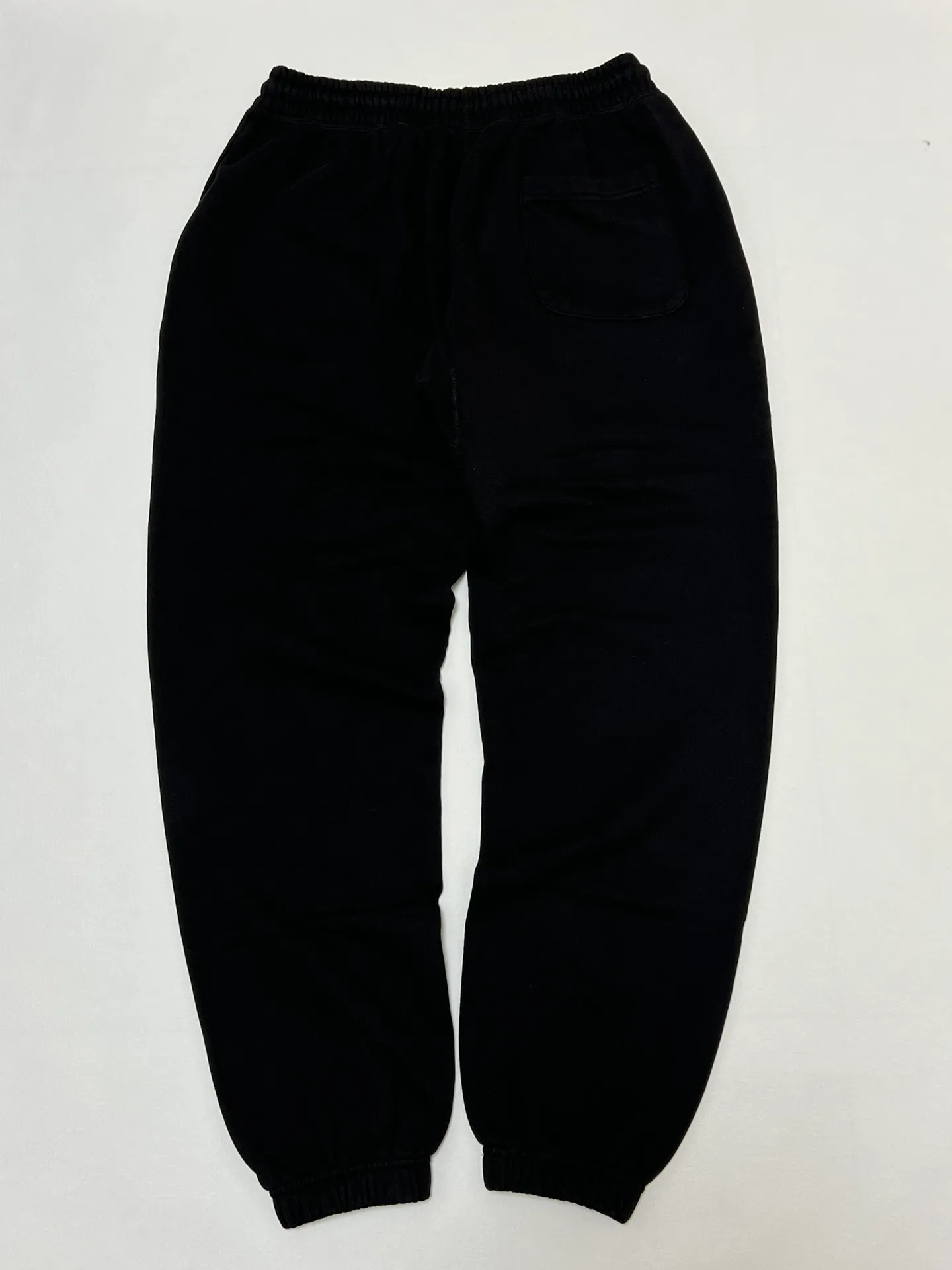 SAINT Mxxxxxx RIBON SAINT Sweat Pants/BLK Basic SAINT LOGO sweatpants Black S-XL God-cut Loose fit Four-needle six-thread boneless sewing Upper body comfortable Original light fleece sweatshirt fabric Original consistent fruit logo/angel logo